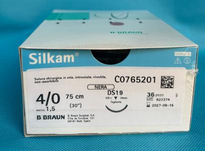 Suture Chirurgiche B Braun - SILKAM ( EP 1,5 ) 4/0 AGO TRIANGOLARE 3/8 - 19 mm. ( C0765201 )